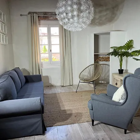Holiday home La Cite Secrete