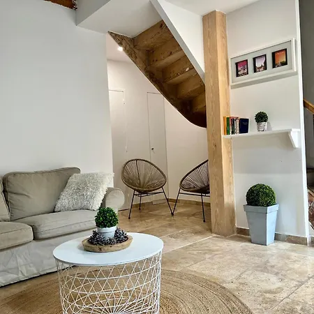 Holiday home La Cite Secrete *