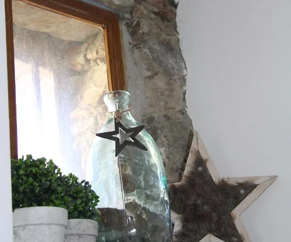 La Cite Secrete Holiday home *