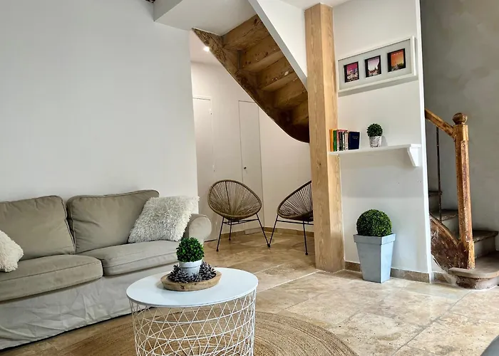 Holiday home La Cite Secrete *